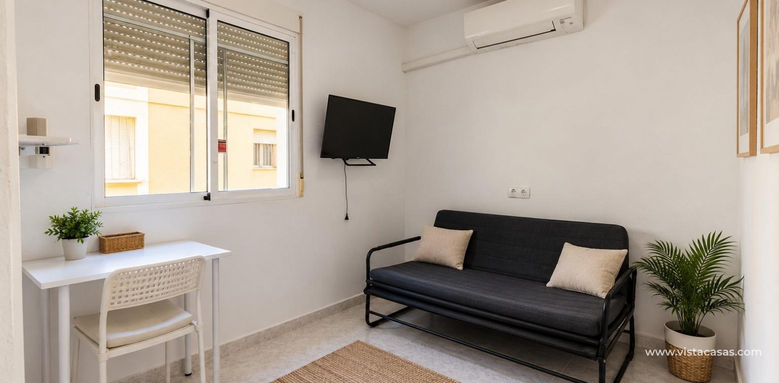 Resale - Apartment - Torrevieja - El Chaparral