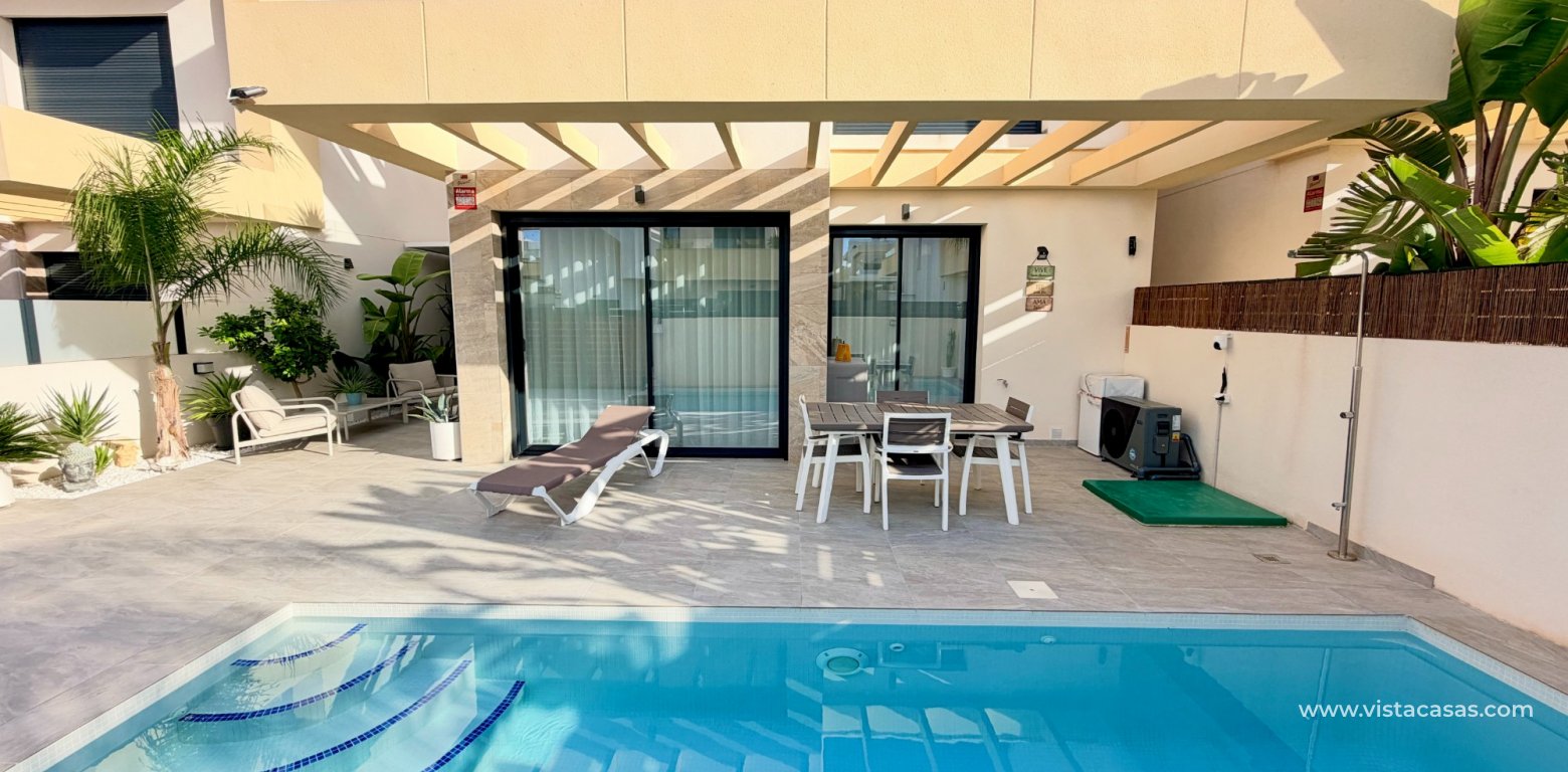 Resale - Villa - Los Montesinos - La herrada
