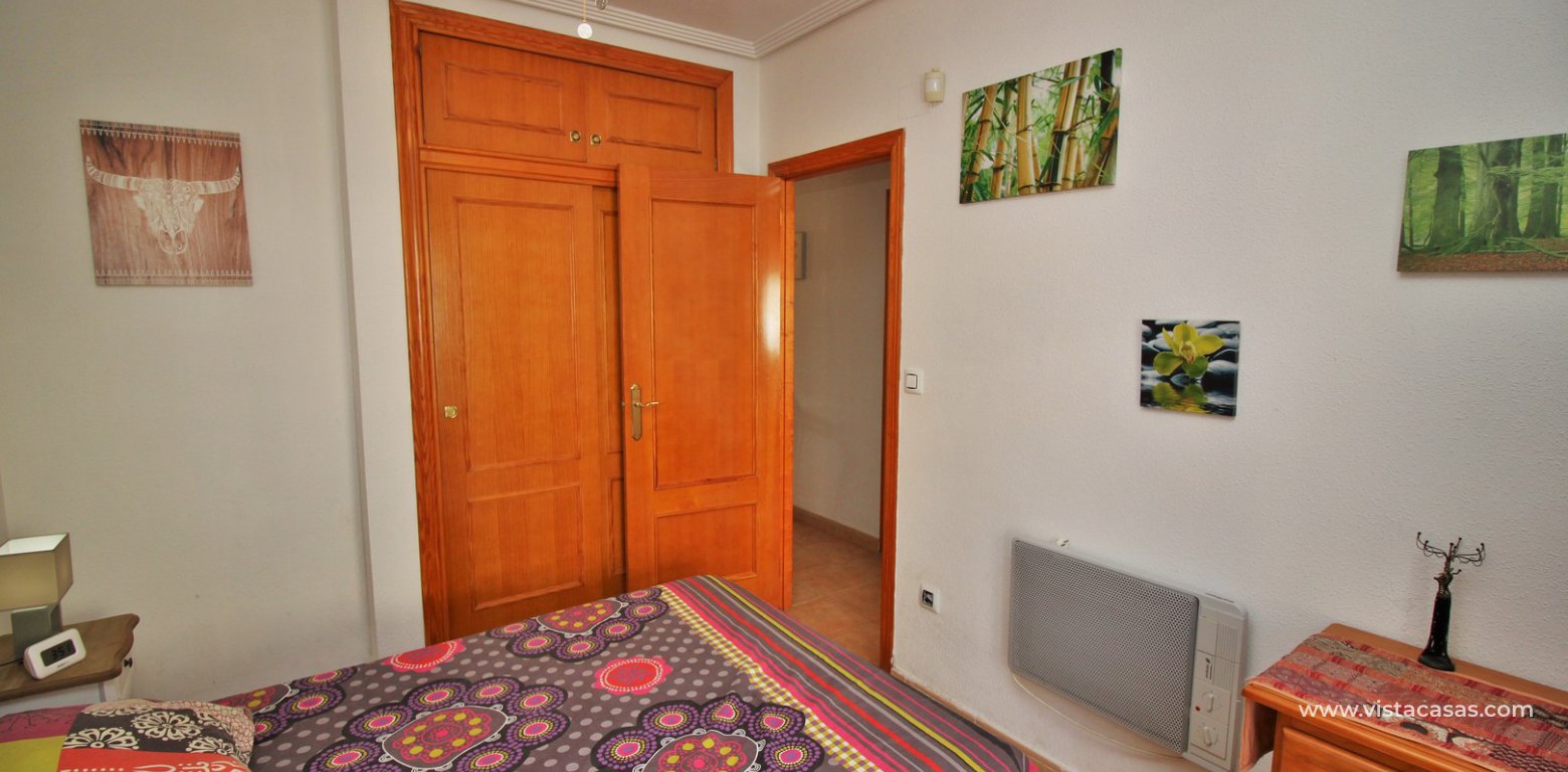 Bungalow for sale Montegolf 3 Villamartin master bedroom fitted wardrobes