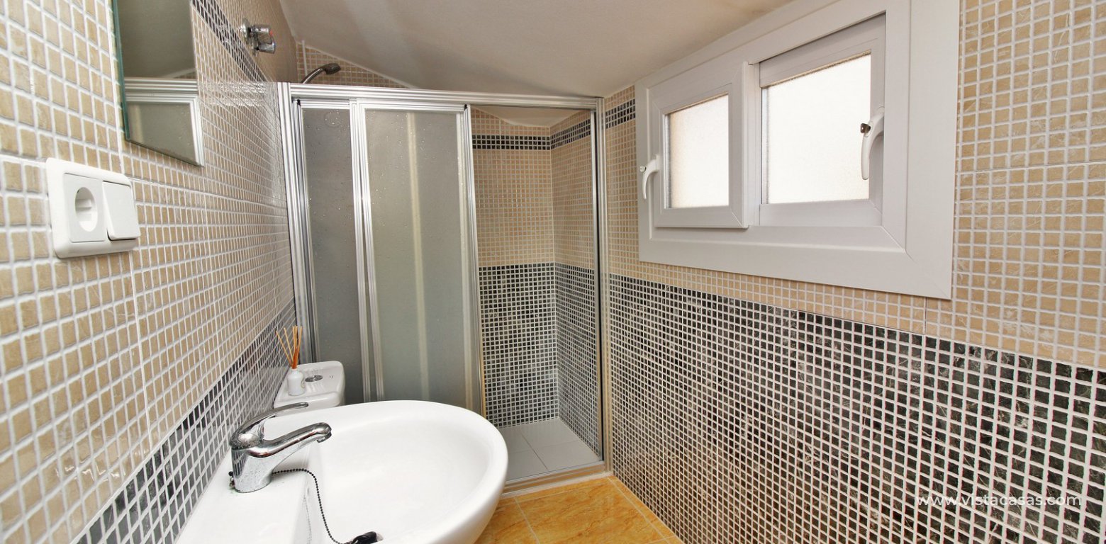 Townhouse for sale Amapolas VII Playa Flamenca en-suite bathroom
