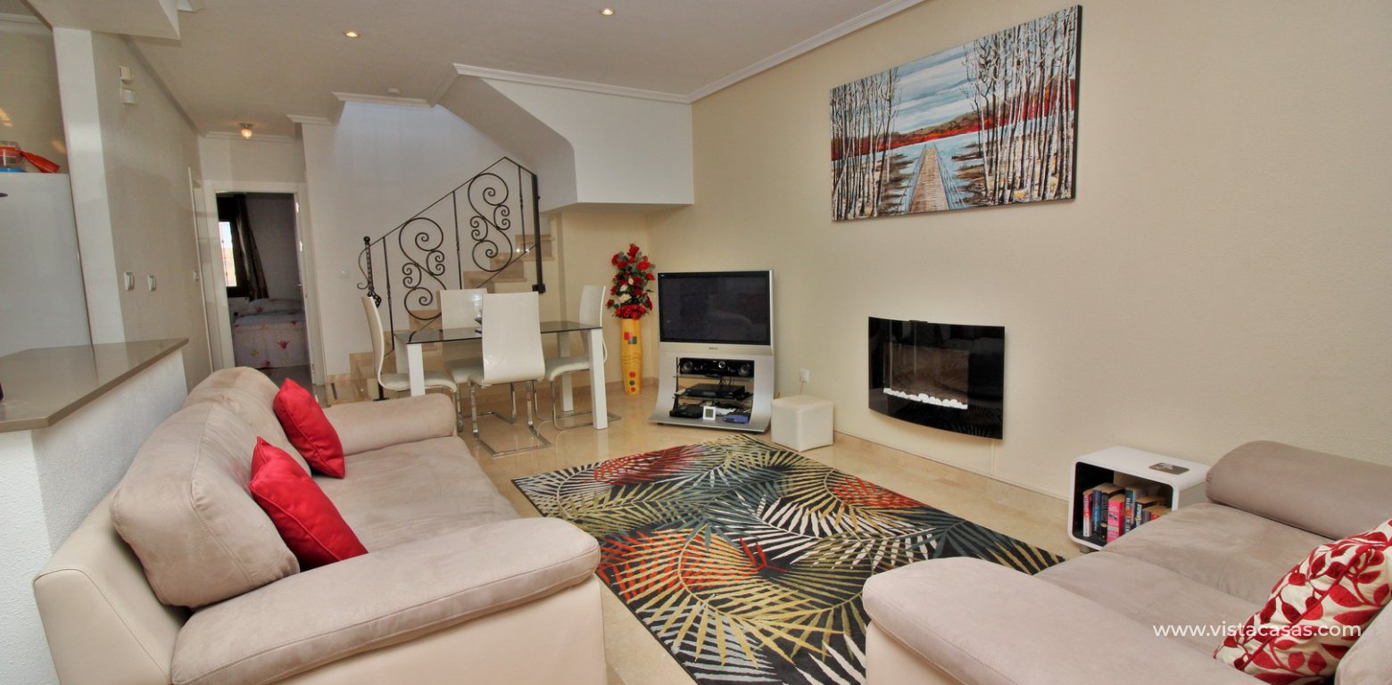 Buhardilla townhouse for sale in Pau 8 Villamartin Las Mariposas lounge