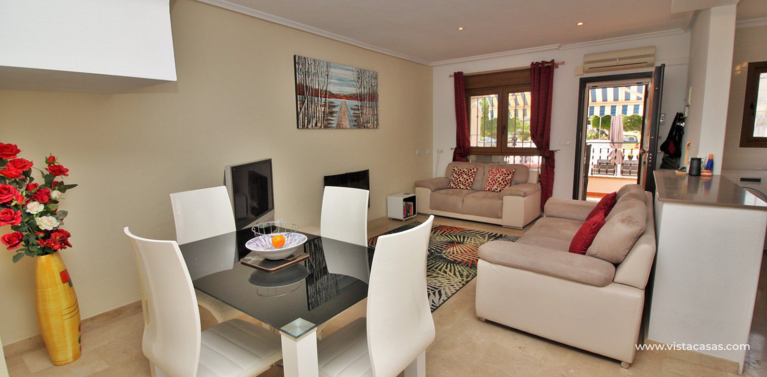 Buhardilla townhouse for sale in Pau 8 Villamartin Las Mariposas dining area