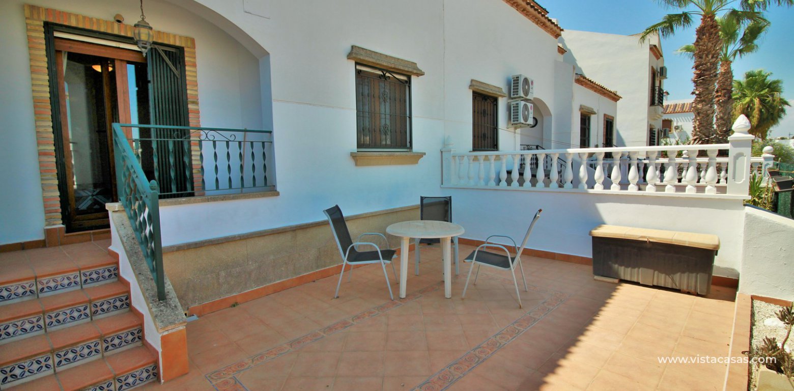 Buhardilla townhouse for sale in Pau 8 Villamartin Las Mariposas garden rear