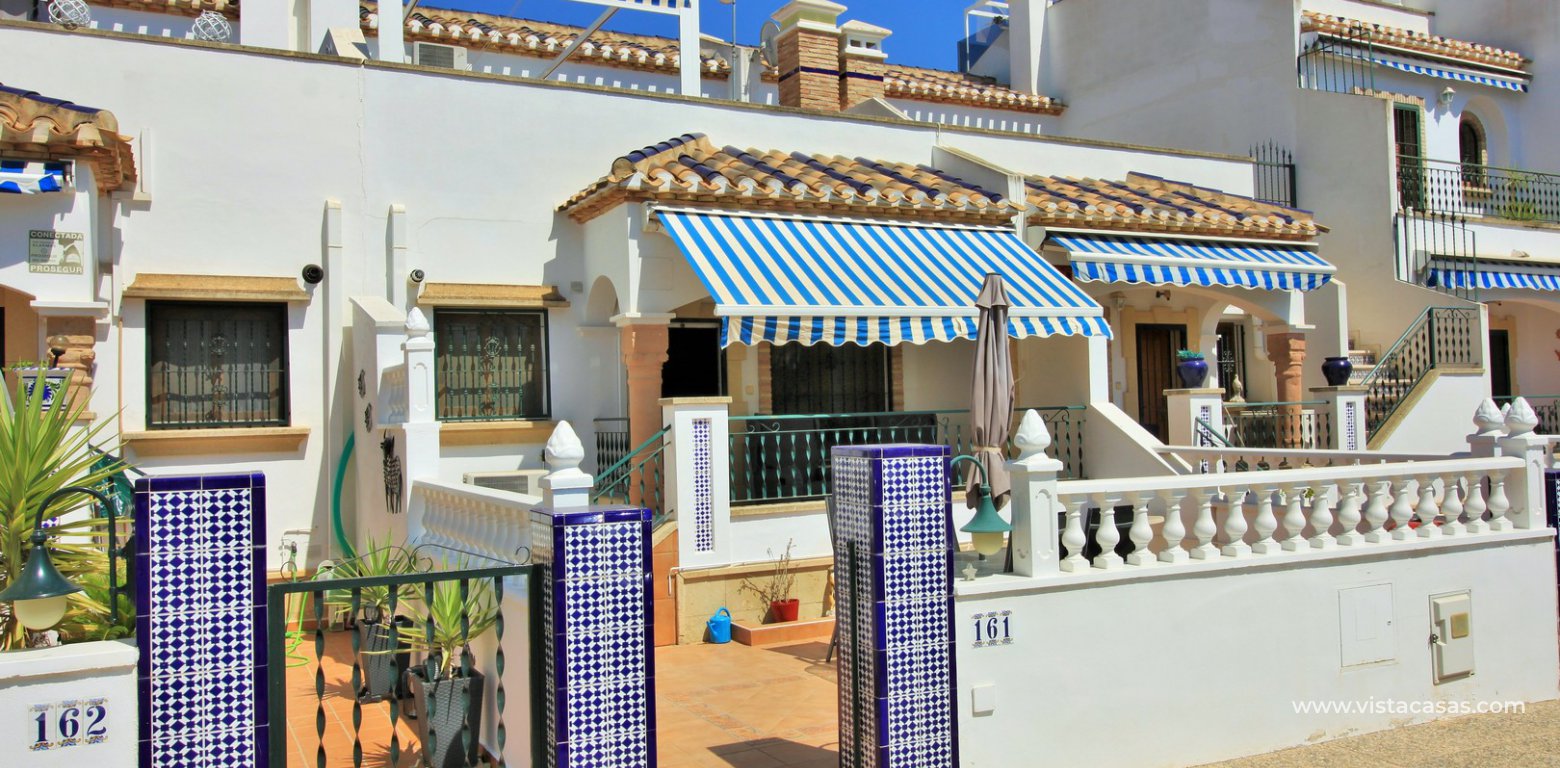 Buhardilla townhouse for sale in Pau 8 Villamartin Las Mariposas exterior