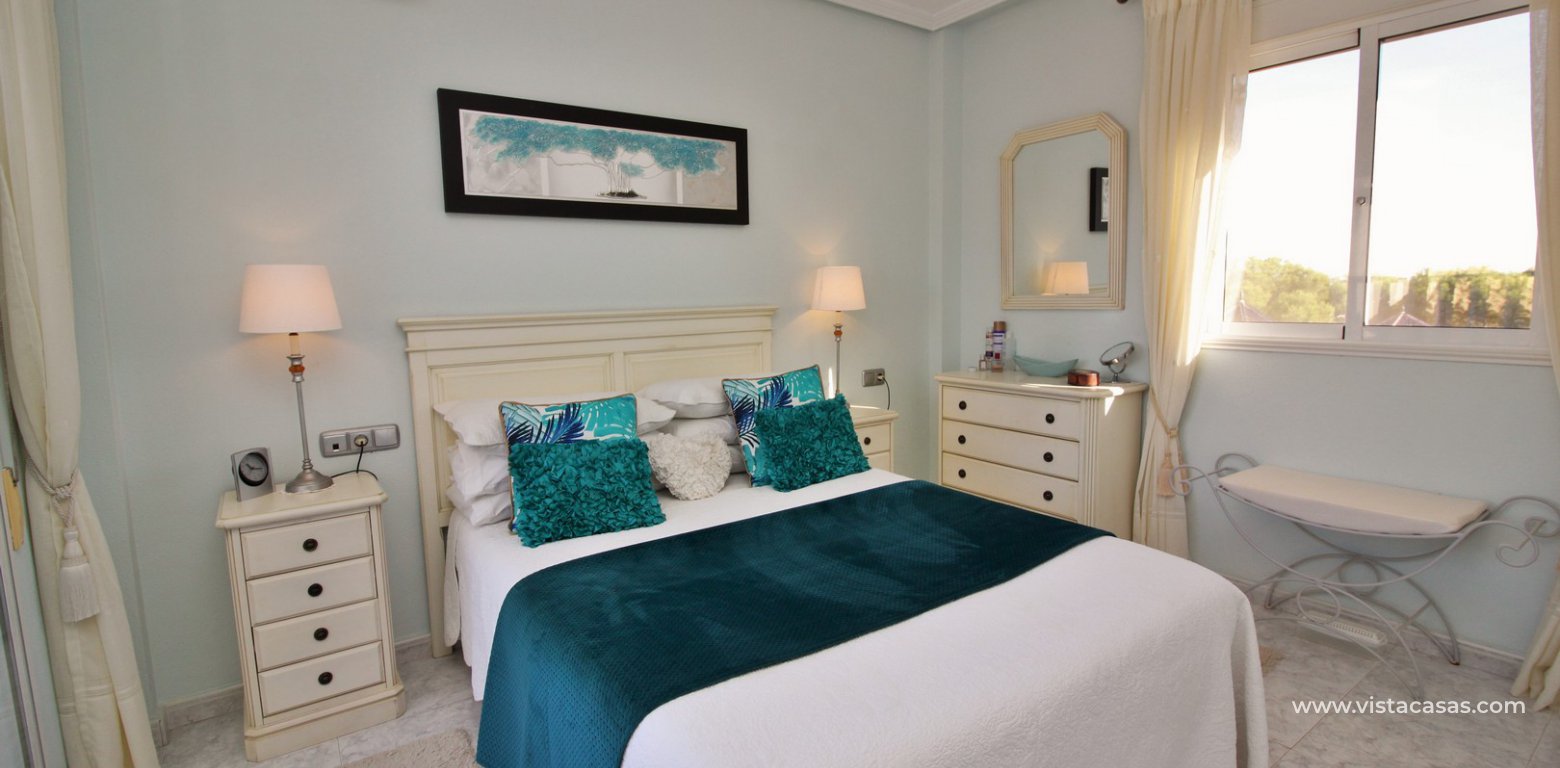 Resale - Villa - Villamartin