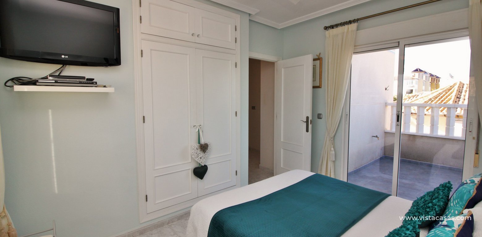 Resale - Villa - Villamartin