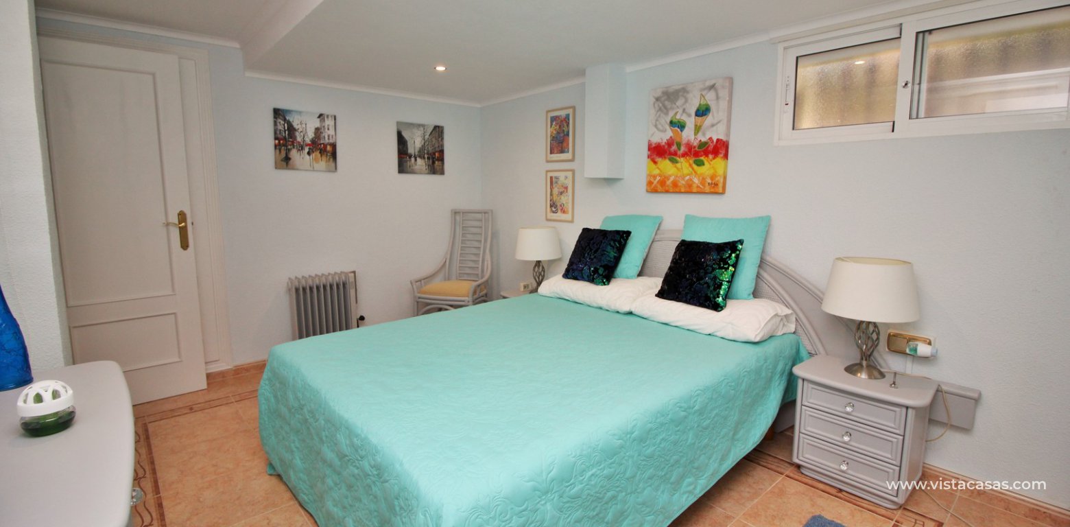 Resale - Villa - Villamartin