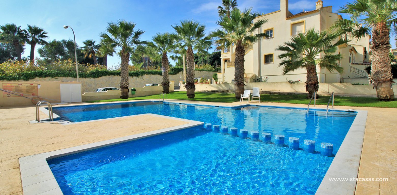 South facing ground floor apartment with pool views for sale Valencia Norte Villamartin communal pool
