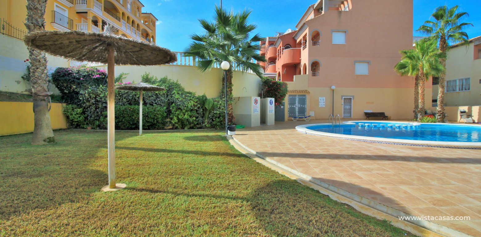 Apartment for sale Marbella Golf Villamartin swimming pool
