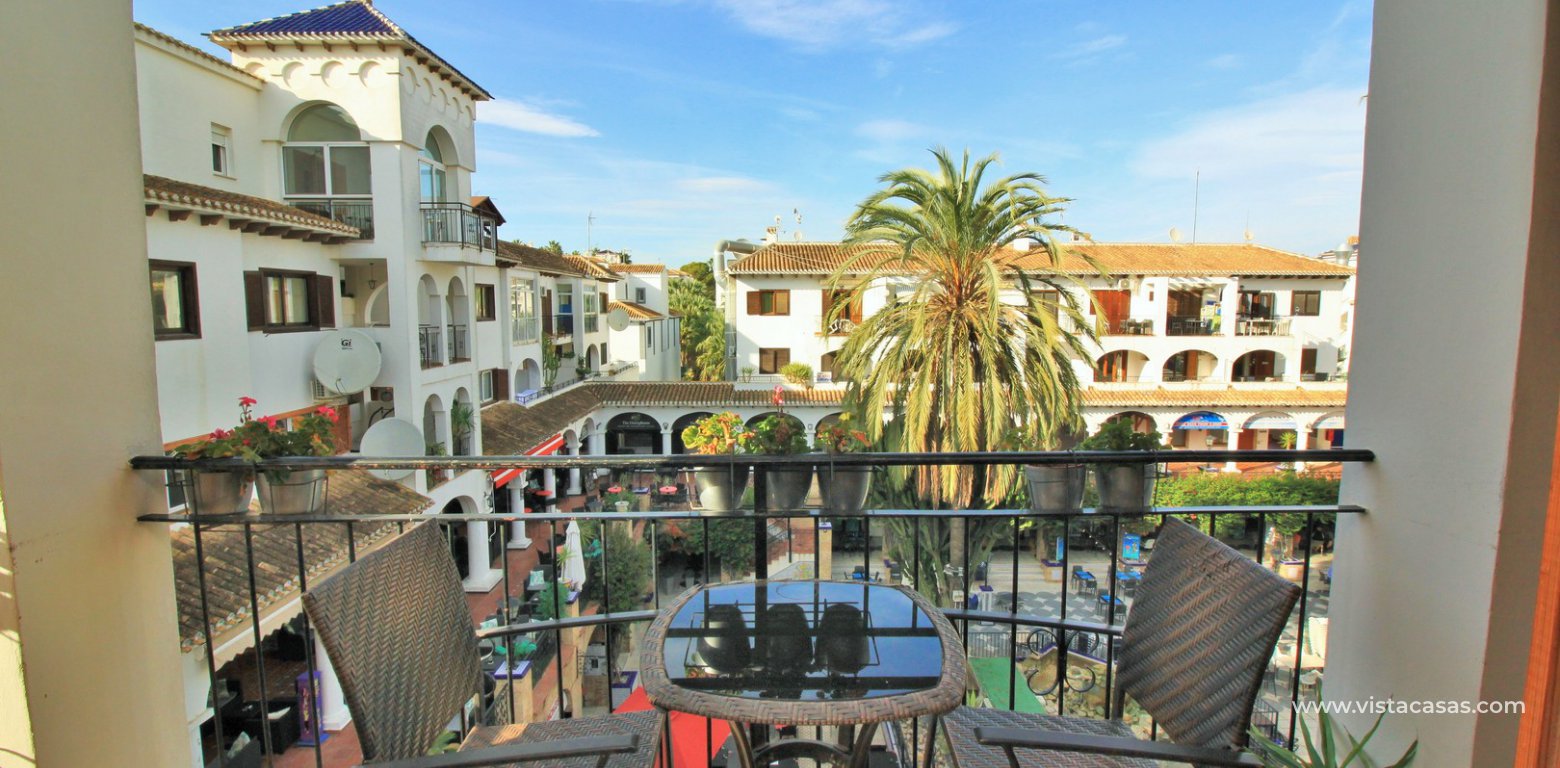 Apartment for sale overlooking Villamartin Plaza balcony