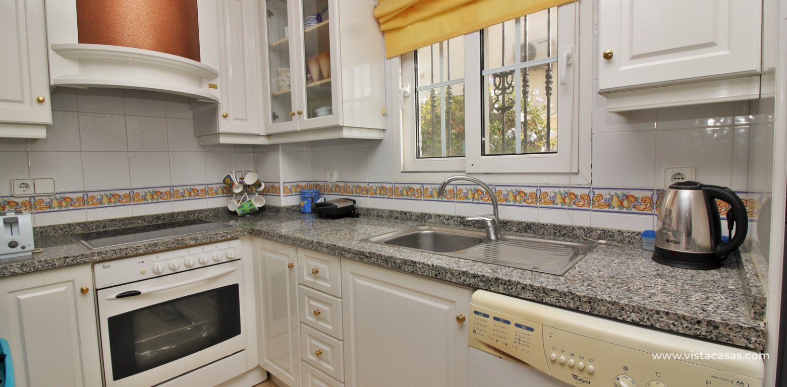 Apartment for sale R10 Los Dolses kitchen 3