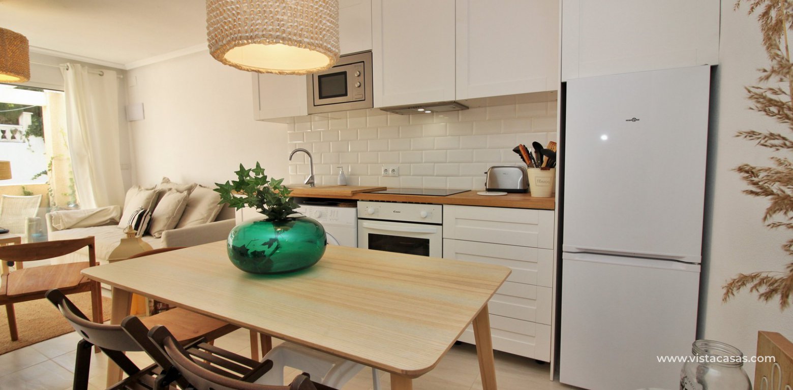 Renovated bungalow for sale Villamartin dining area