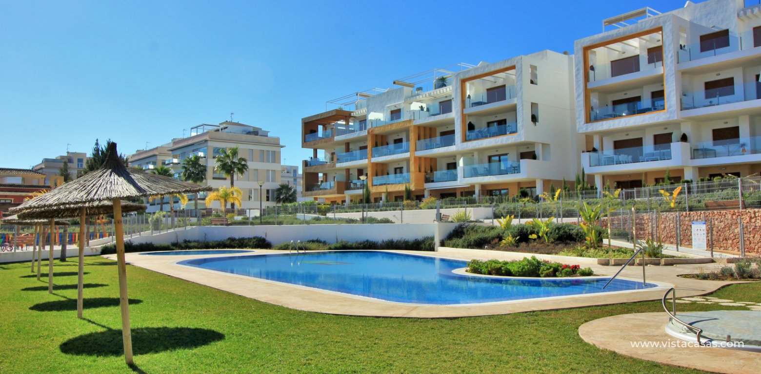 South facing apartment overlooking the pool for sale in Residencial Gala Los Dolses Orihuela Costa communal gardens