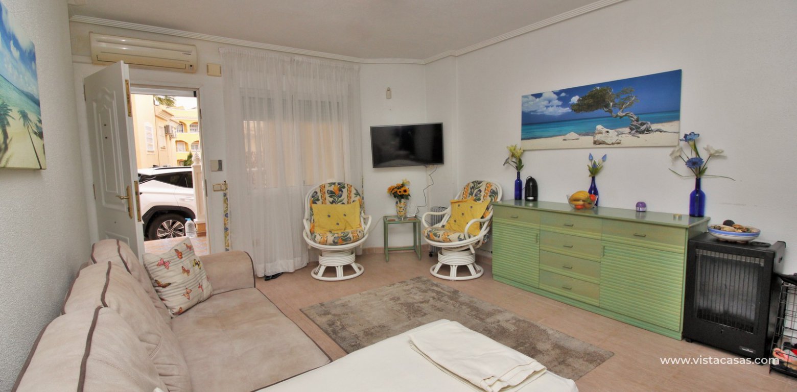 2 bedroom ground floor apartment for sale in Al Andaluza Villamartin lounge 3