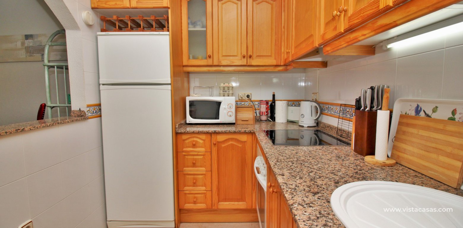 2 bedroom ground floor apartment for sale in Al Andaluza Villamartin kitchen 2