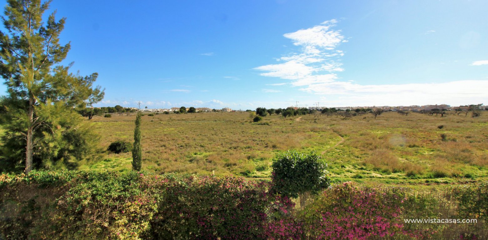 Top floor apartment for sale calle Otelo Pau 8 Villamartin country views