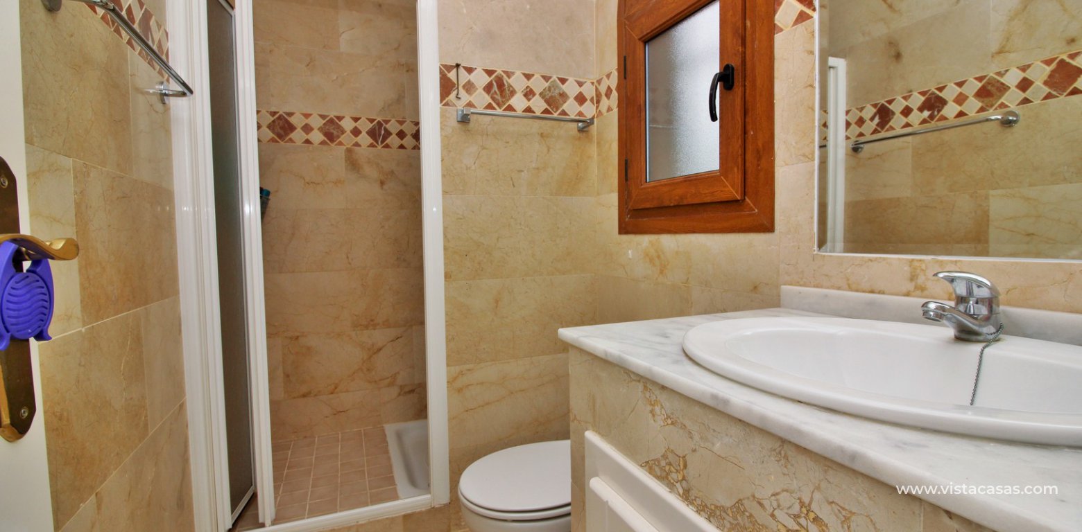 Top floor apartment for sale calle Otelo Pau 8 Villamartin ensuite